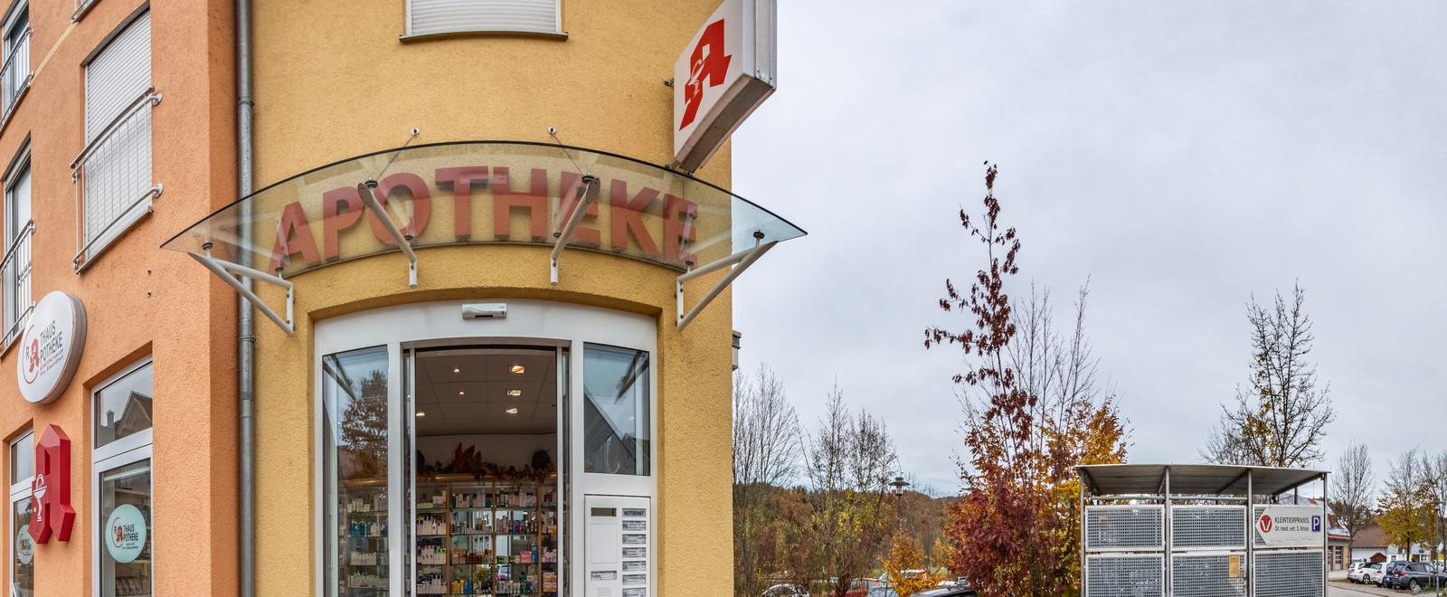 Rathaus Apotheke Wenzenbach